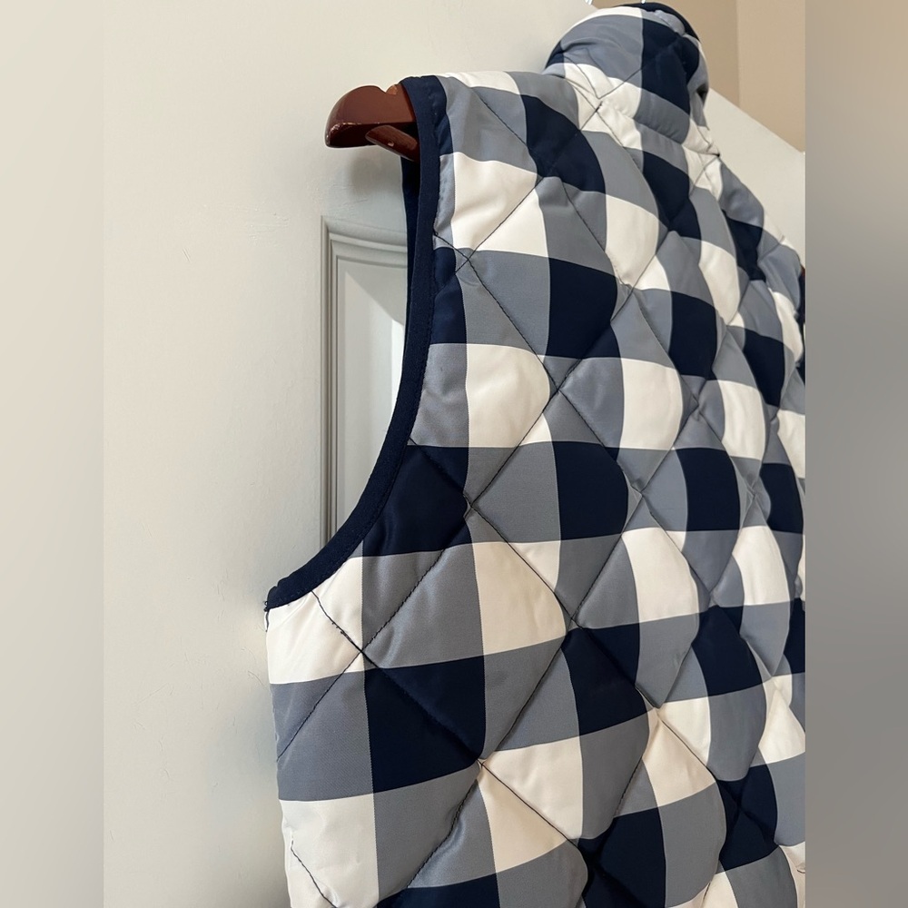 SALE! J.Crew Navy Plaid Quilted Down Feather Vest Women's Size Small - Picture 7 of 15